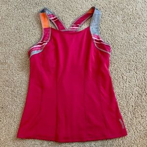 Reebok | PlayDry Built-In Bra Tank